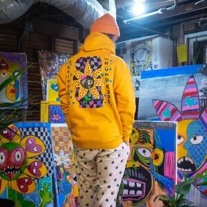 2pcs. The Hundreds Adam Bomb Squad 1 M Hoodie & 1 M Tshirt